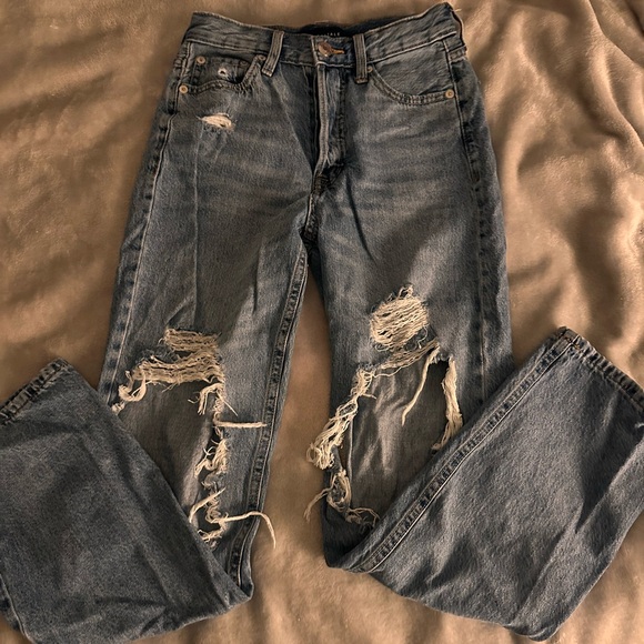 Distressed Ripped Blue Jeans - Picture 1 of 4